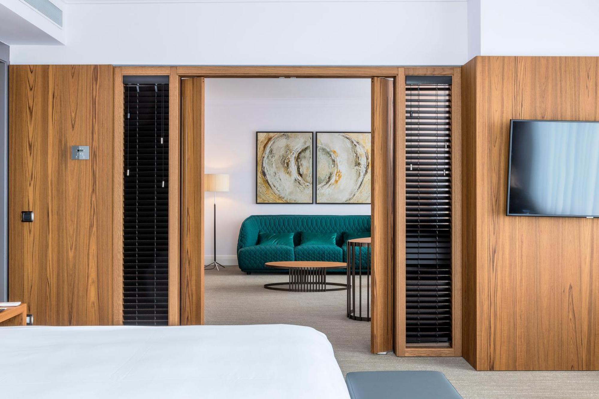Okura - The Leading Of The World Hotel 5*